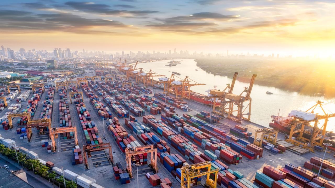 Shipping Platforms Fix the Gaps That Slow Operations Down